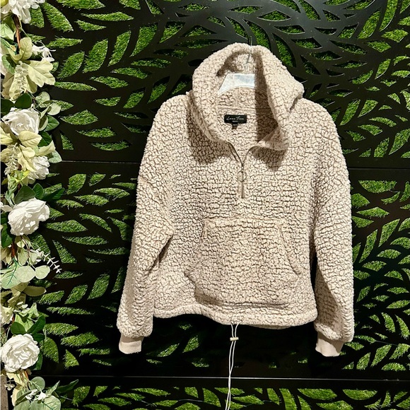 Love Tree Cream Long-crop, Half-zip, and Cozy Fleece Pullover/ size M - Picture 2 of 9